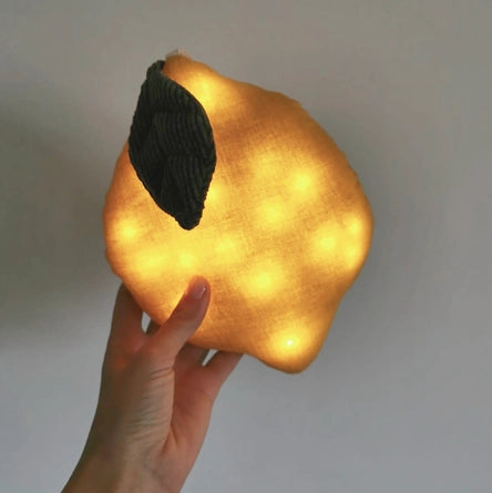 Veilleuse bébé – Lumière douce & apaisante